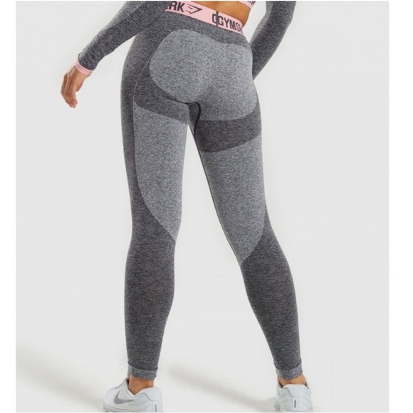 SOLD Gymshark Flex Leggings Gray Pink Size Small - Picture 2 of 4